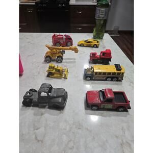 8 Vintage Metal Diecast Toys Tootsie Tonka Hot Wheels Matchbox Trucks Car Bus